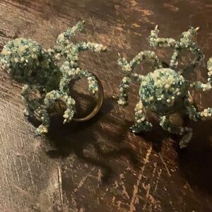 Pier 1 Green and White Beaded Octopus Napkin Rings (2)